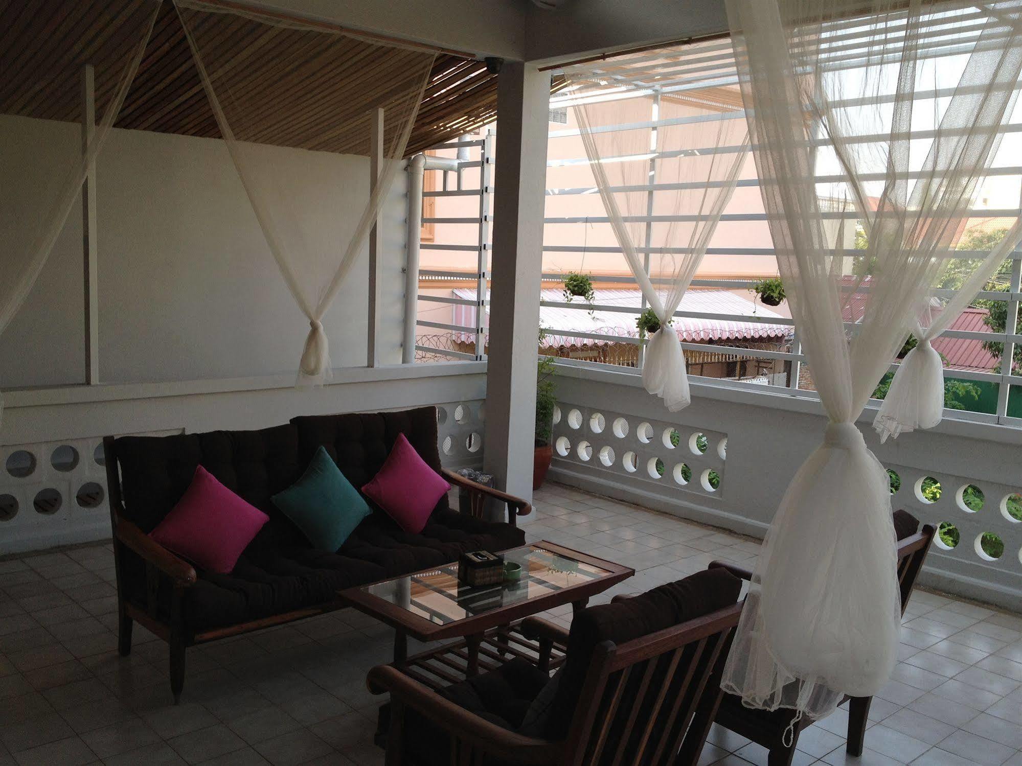 Cozy Boutique Hotel Phnom Penh Dış mekan fotoğraf